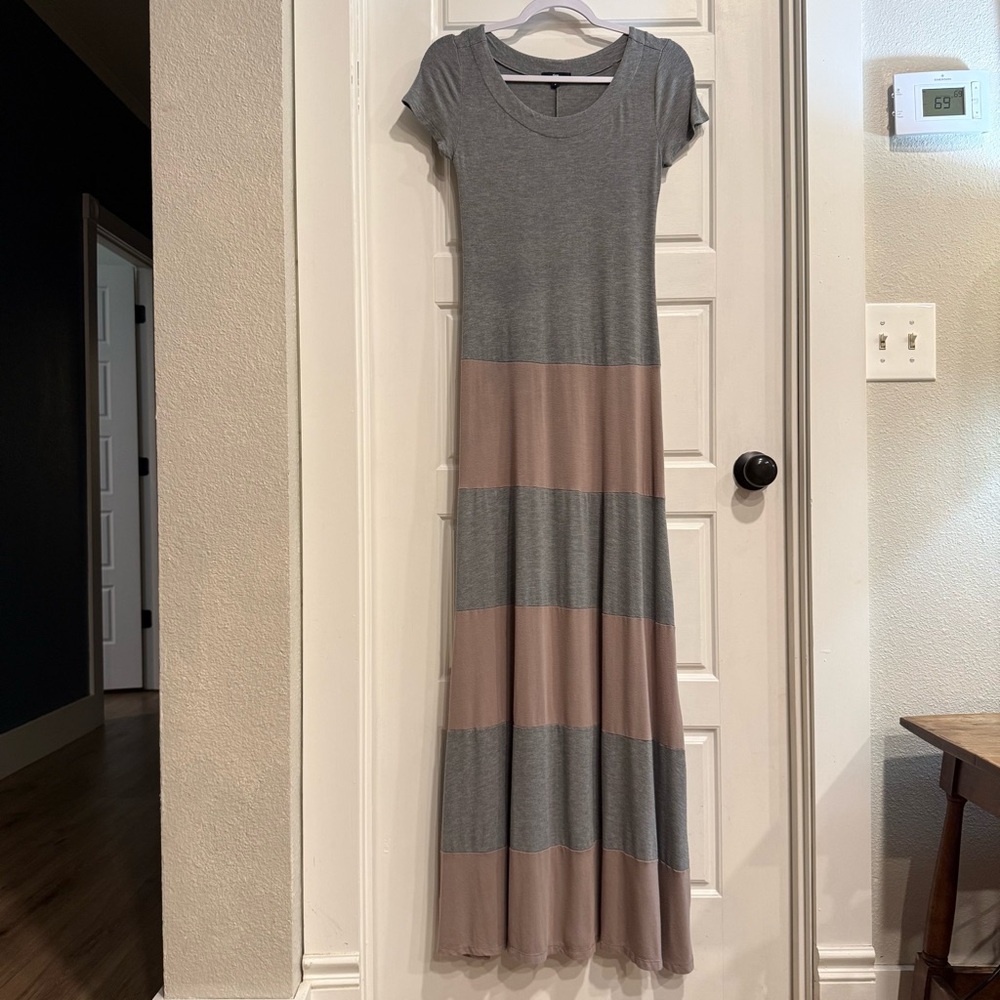 Gap Colorblock Maxi Dress Gray Mauve Short Sleeve Casual Size Smal